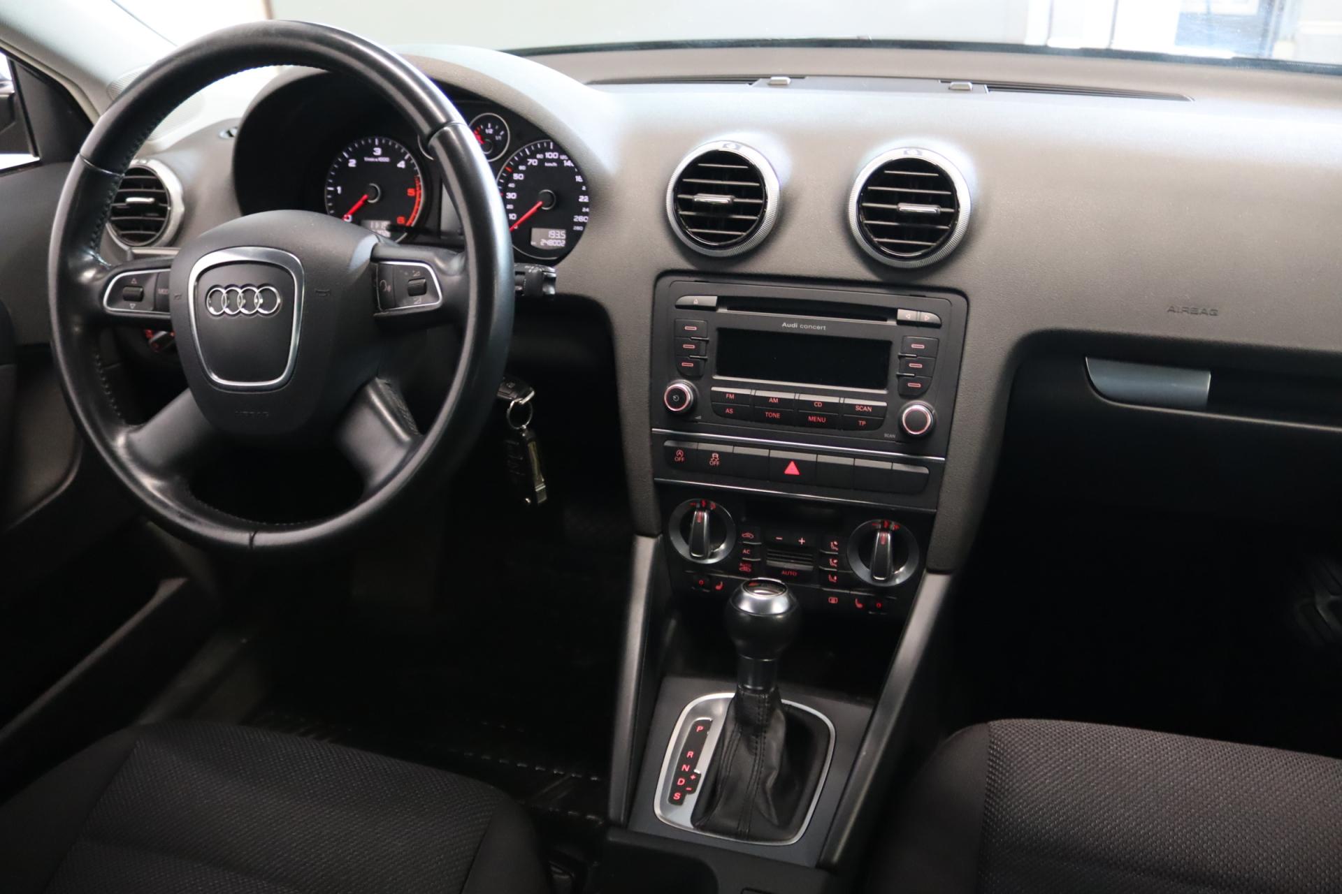 AUDI A3 2012
