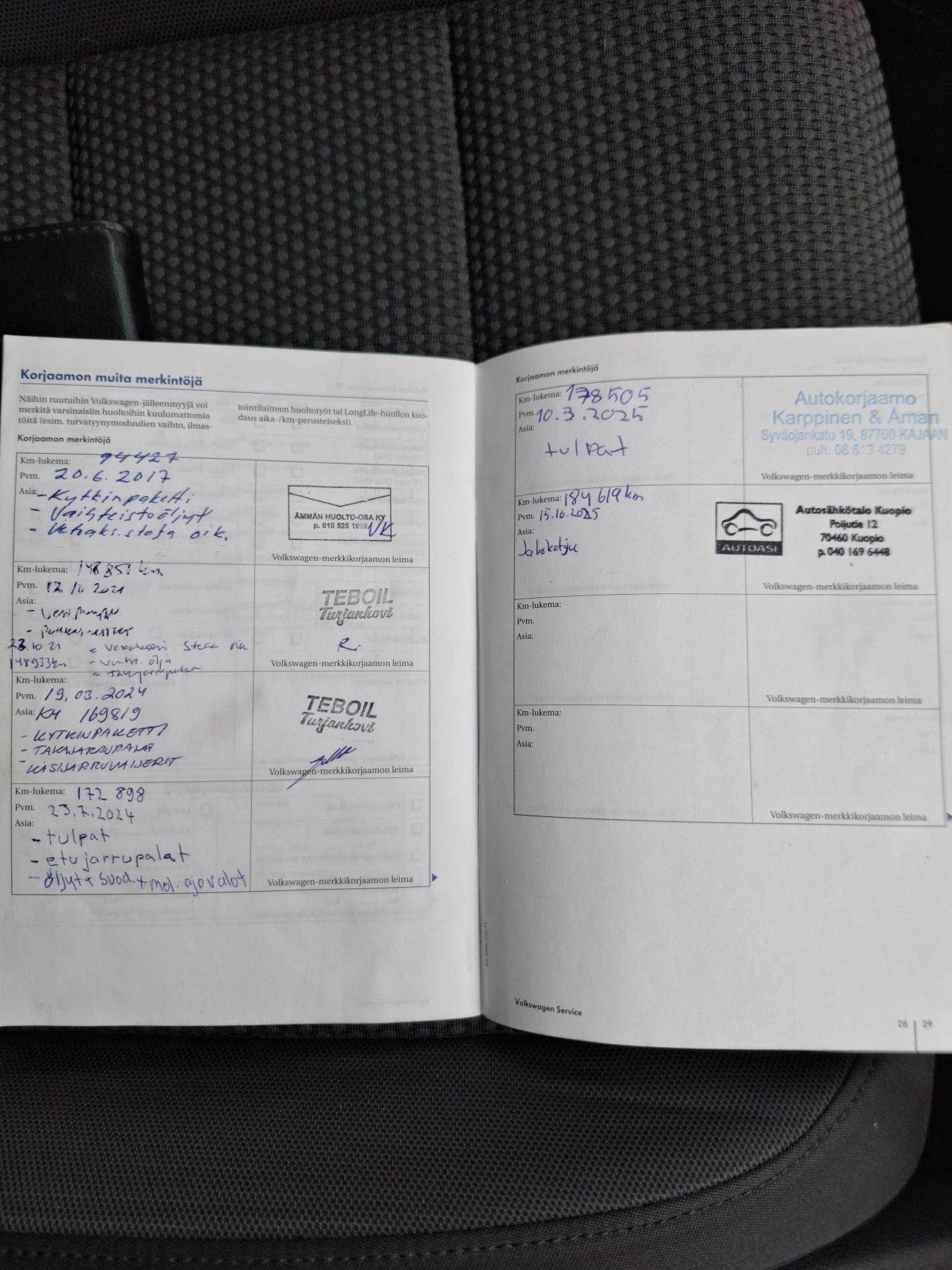 VOLKSWAGEN Jetta 2010