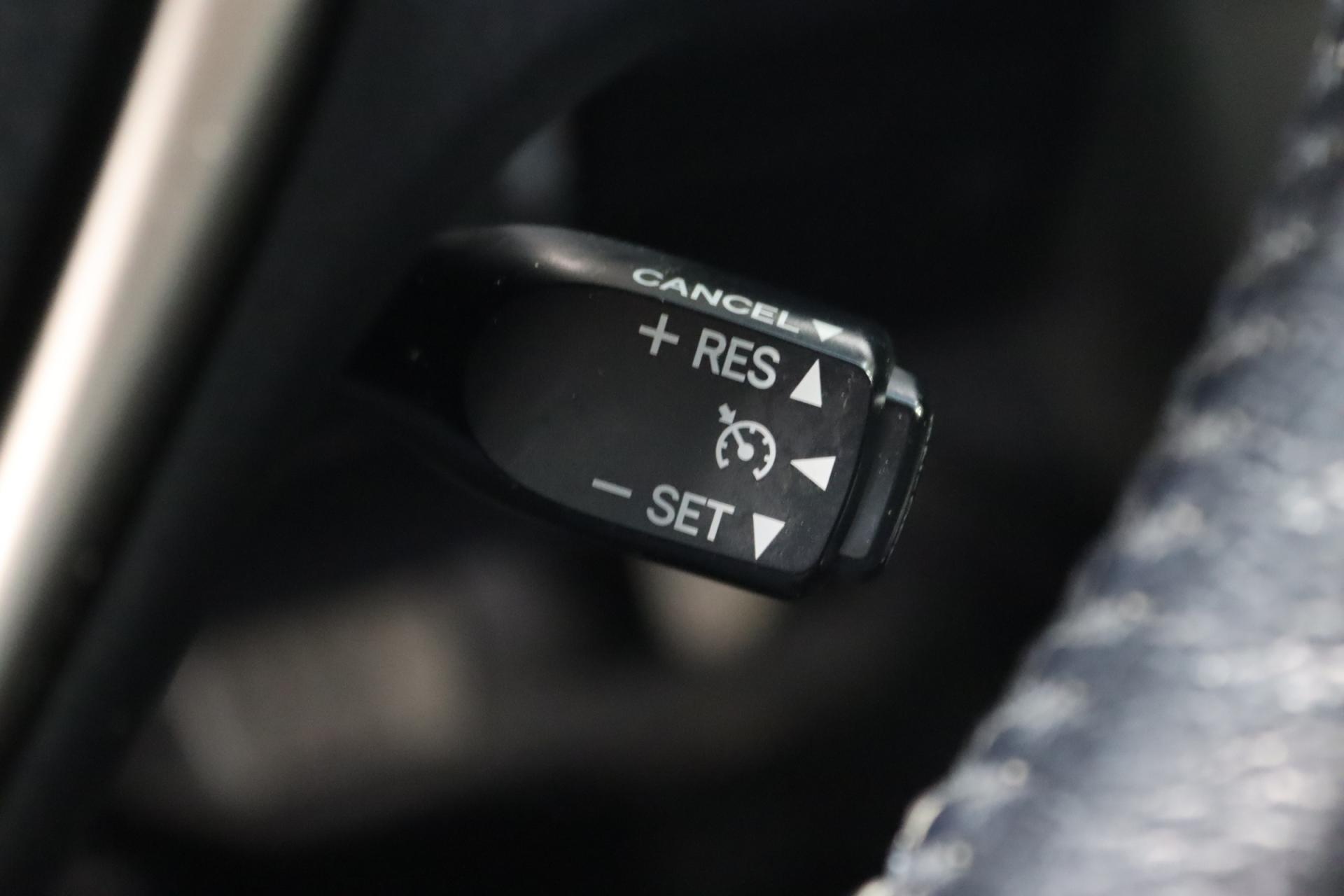 TOYOTA RAV4 2015