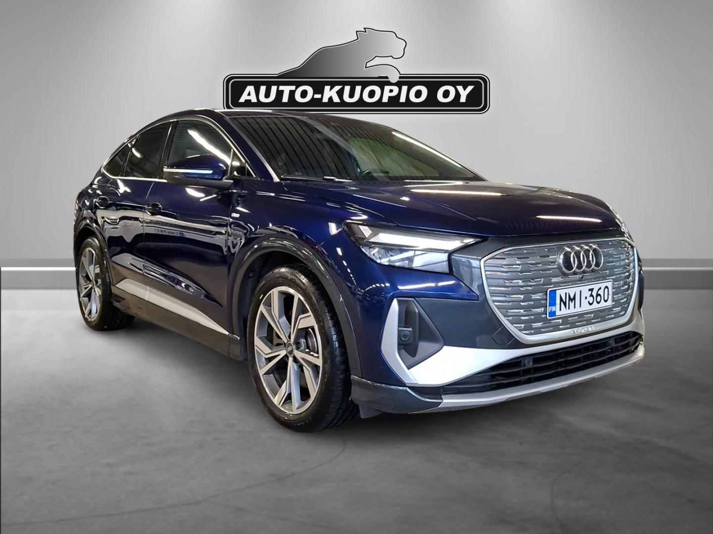 AUDI Q4 e-tron 2022