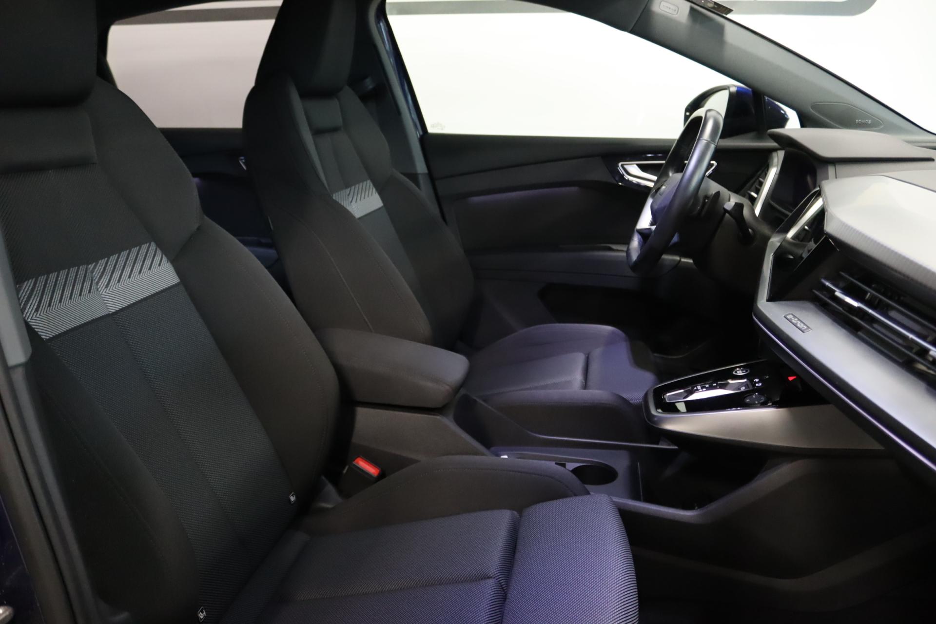 AUDI Q4 e-tron 2022
