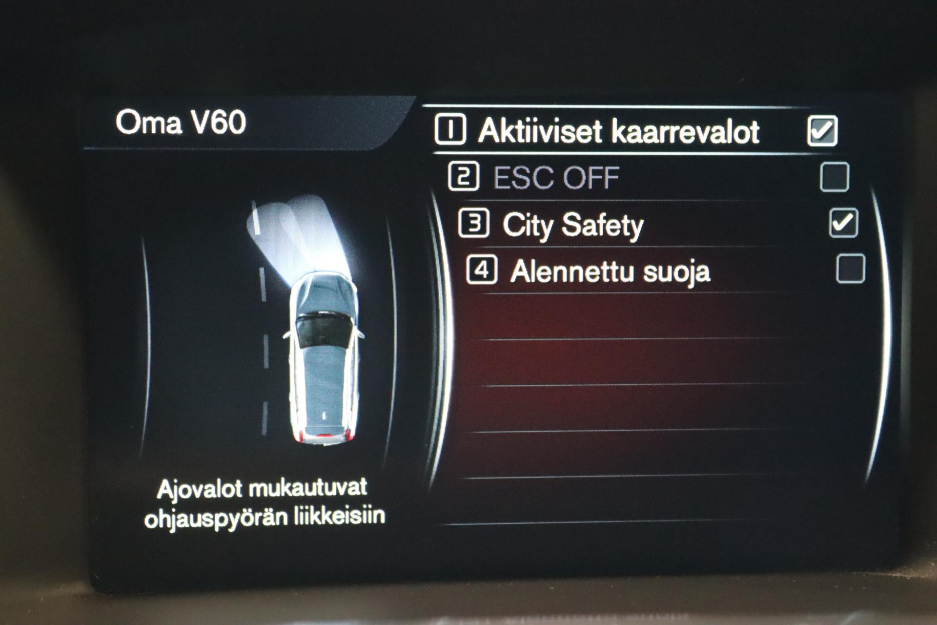 VOLVO V60 2015