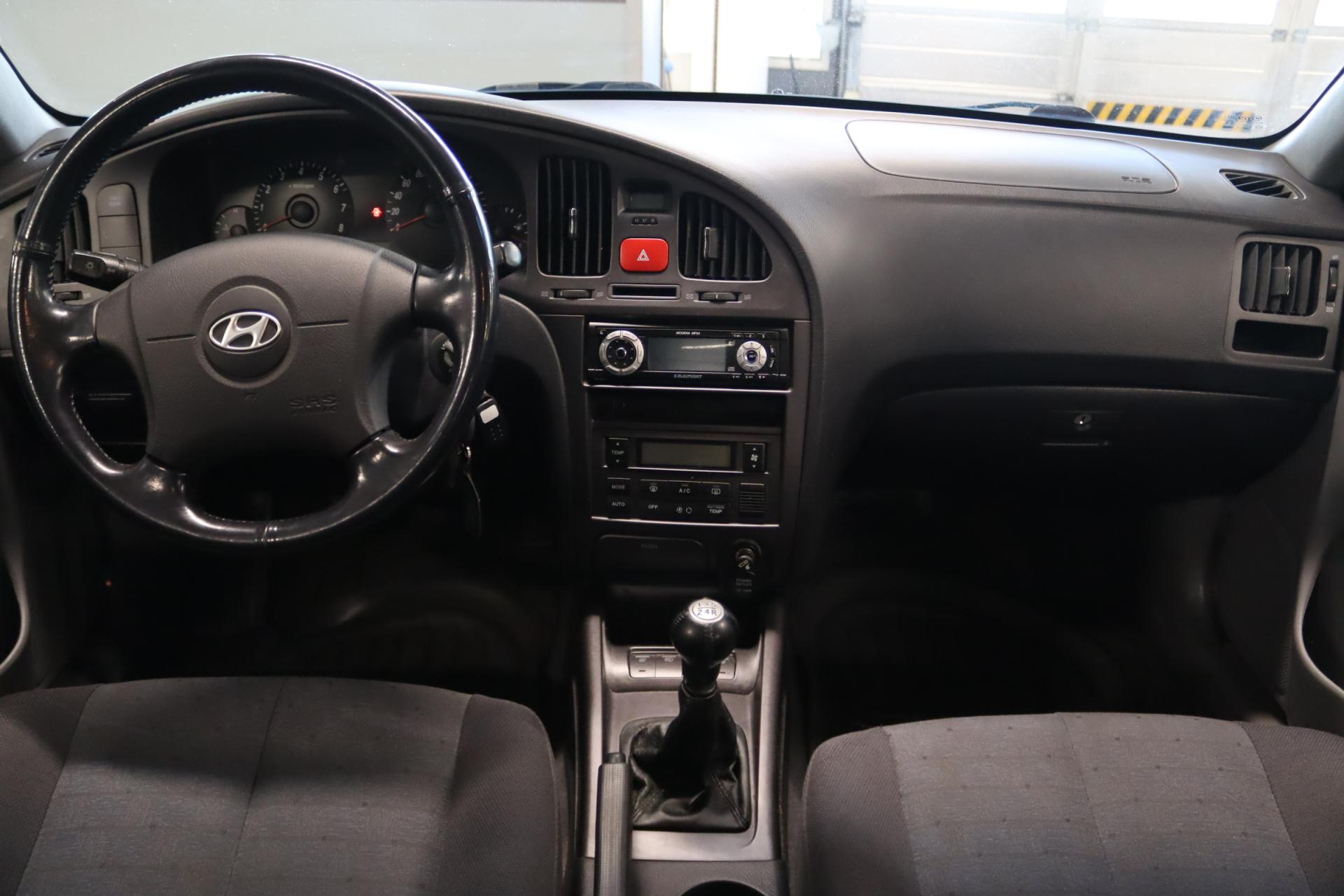 HYUNDAI Elantra 2006
