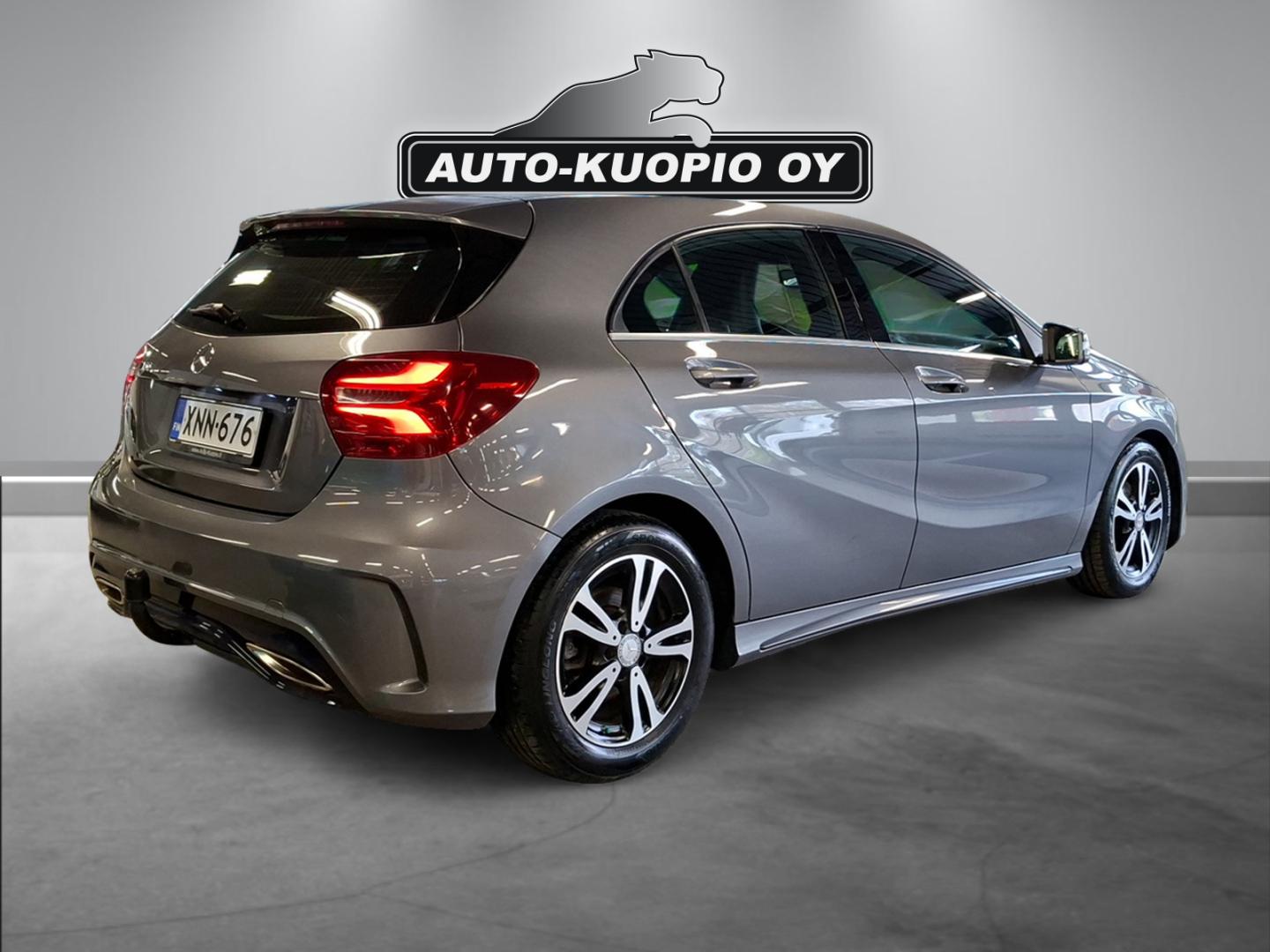 MERCEDES-BENZ A 2016