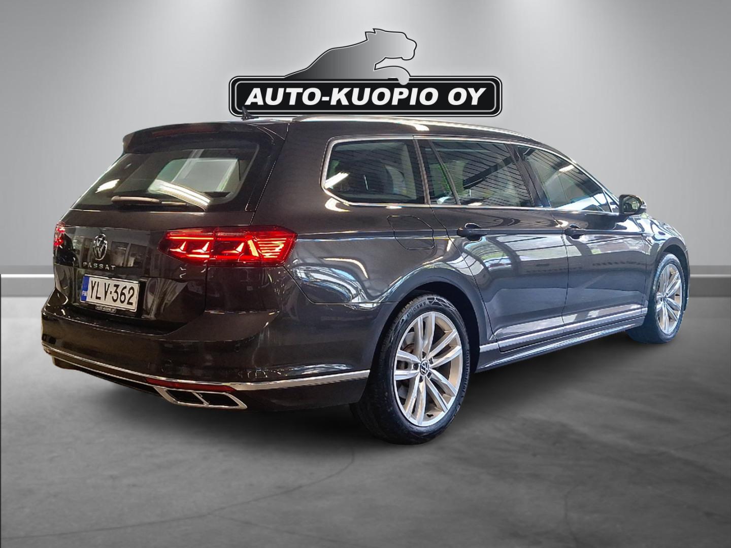 VOLKSWAGEN Passat 2022