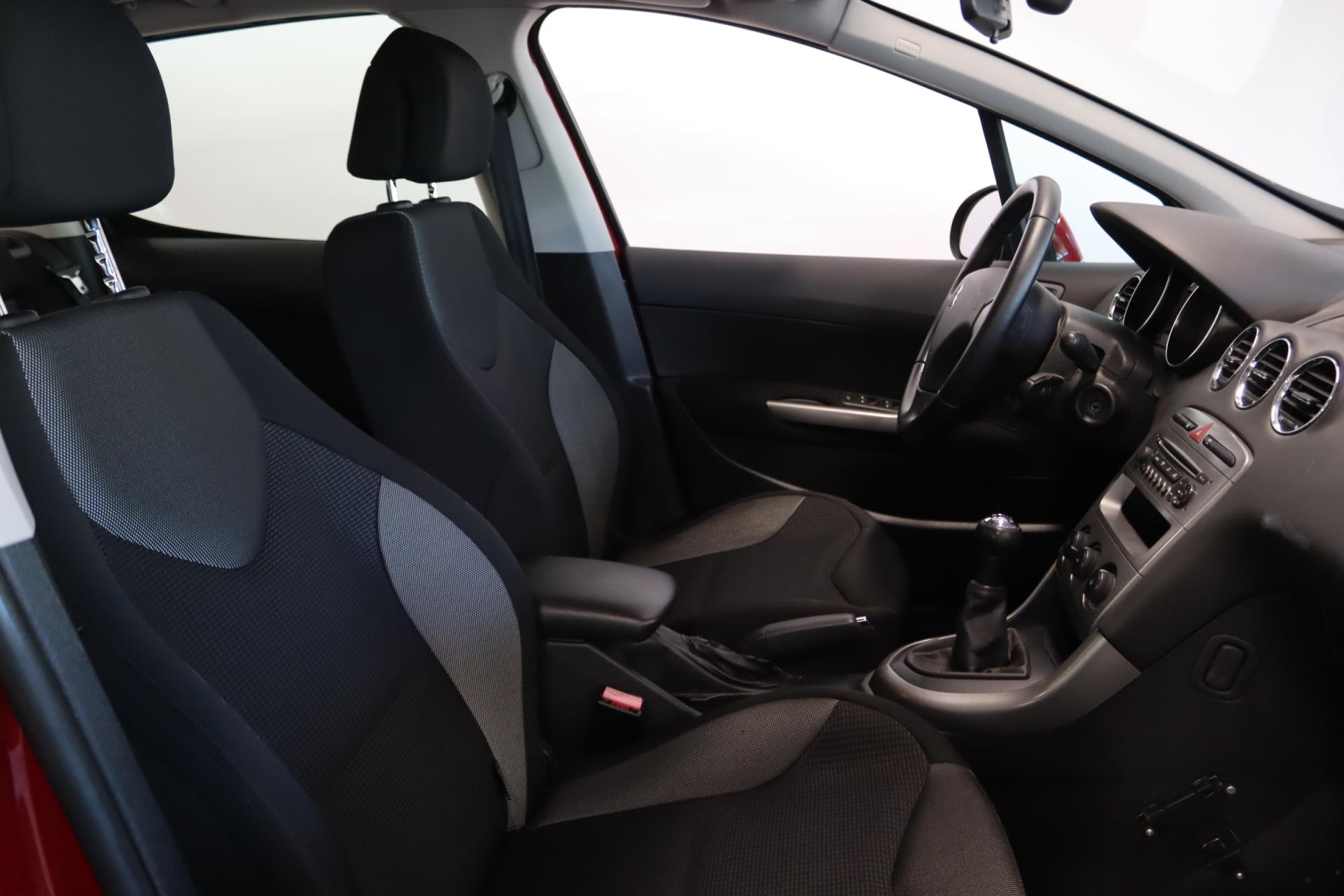 PEUGEOT 308 2008