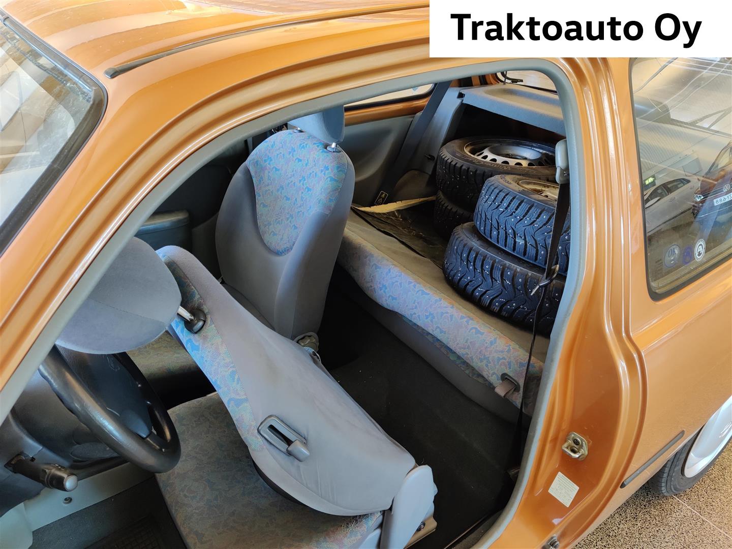 Nissan Micra 1998