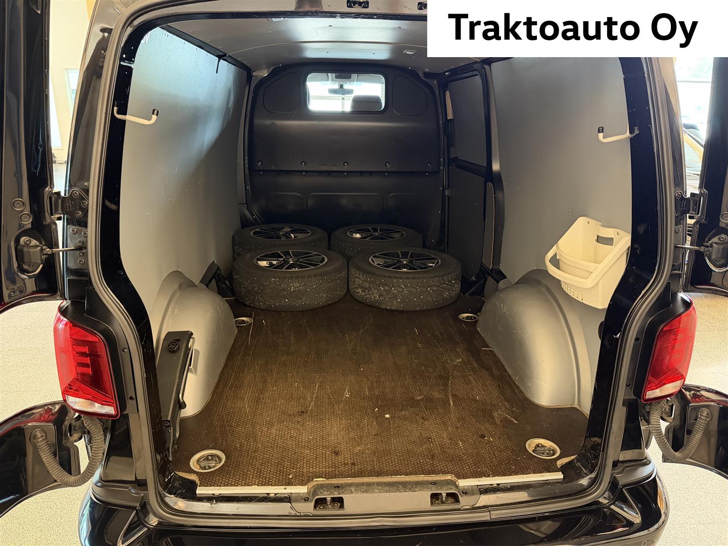 Volkswagen Transporter 2021