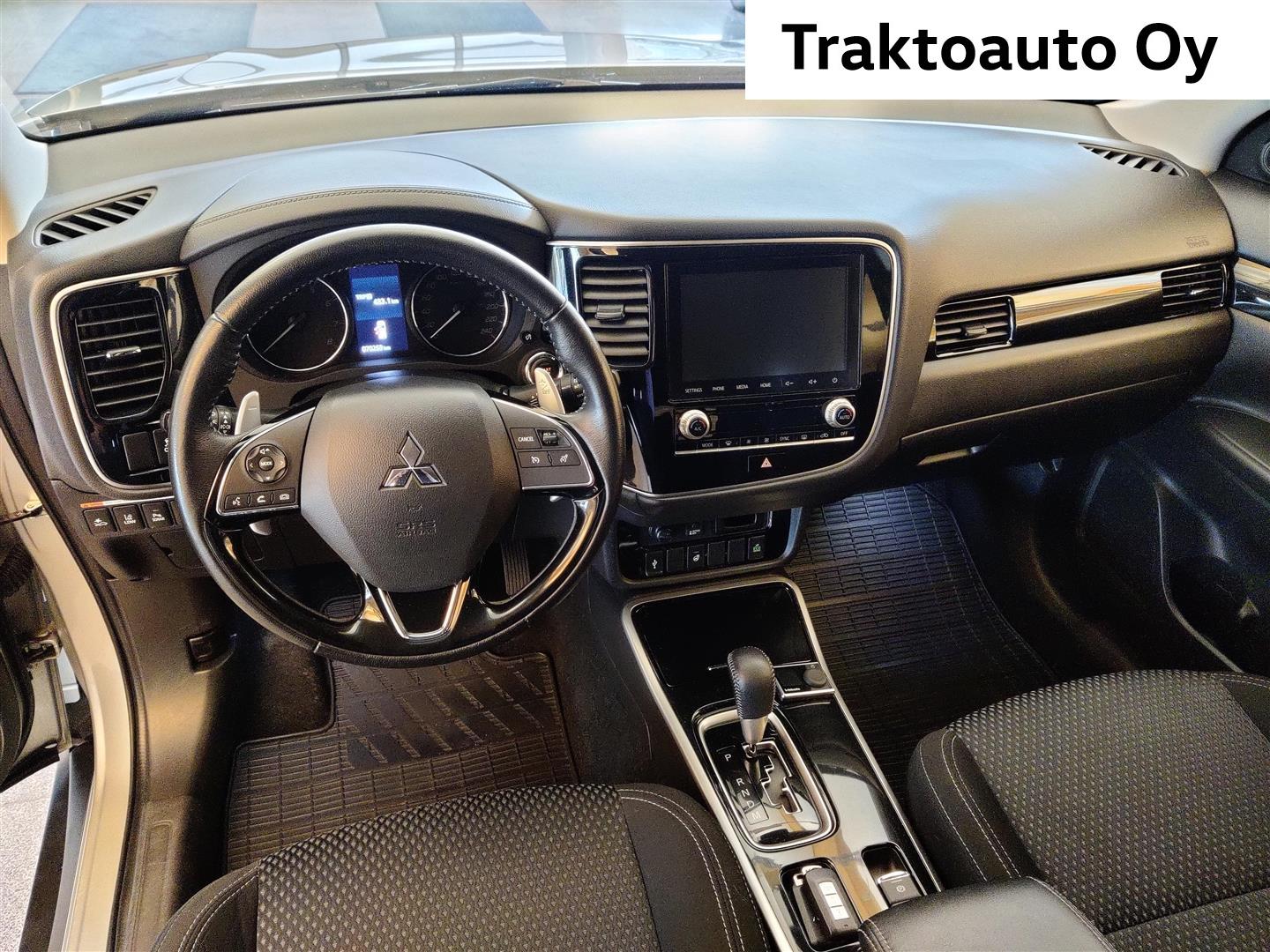 Mitsubishi Outlander 2020