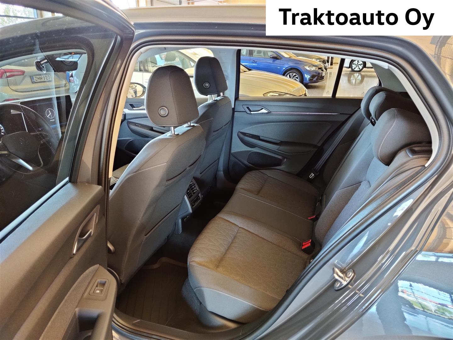 Volkswagen Golf 2025