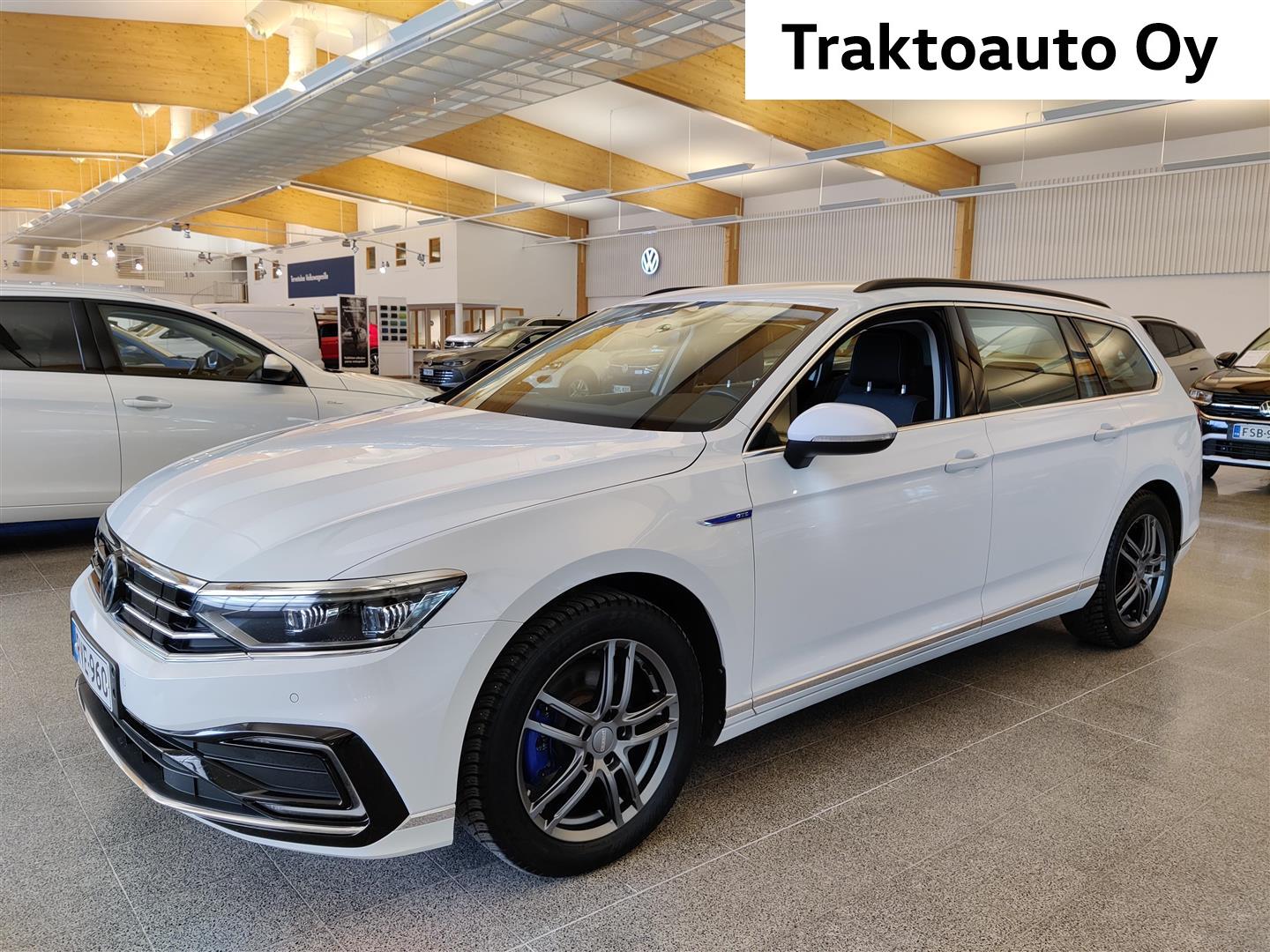 Volkswagen Passat 2023