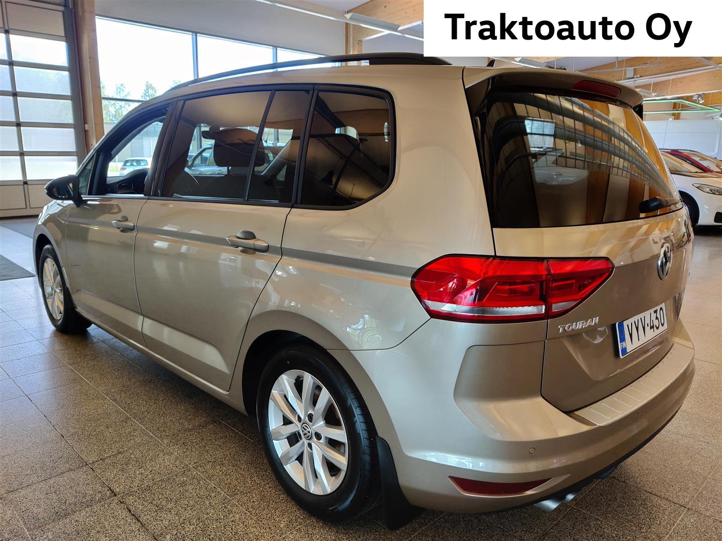 Volkswagen Touran 2016