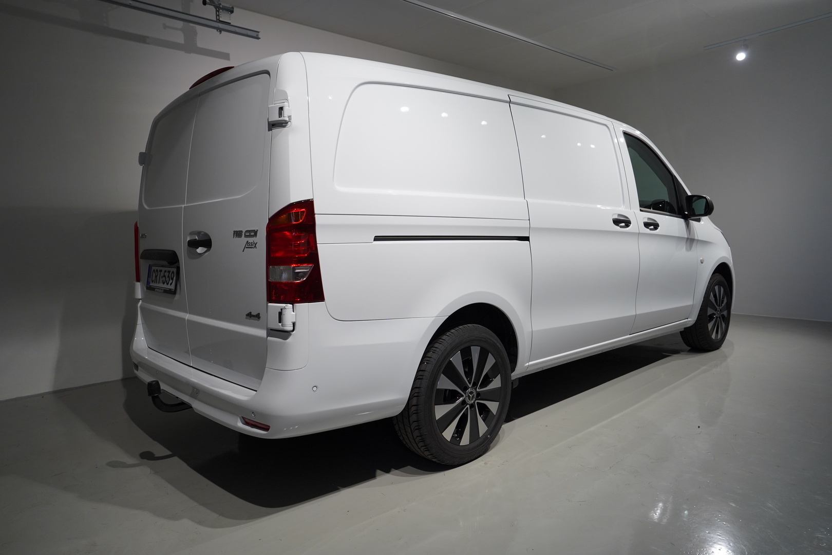 MERCEDES-BENZ Vito 4