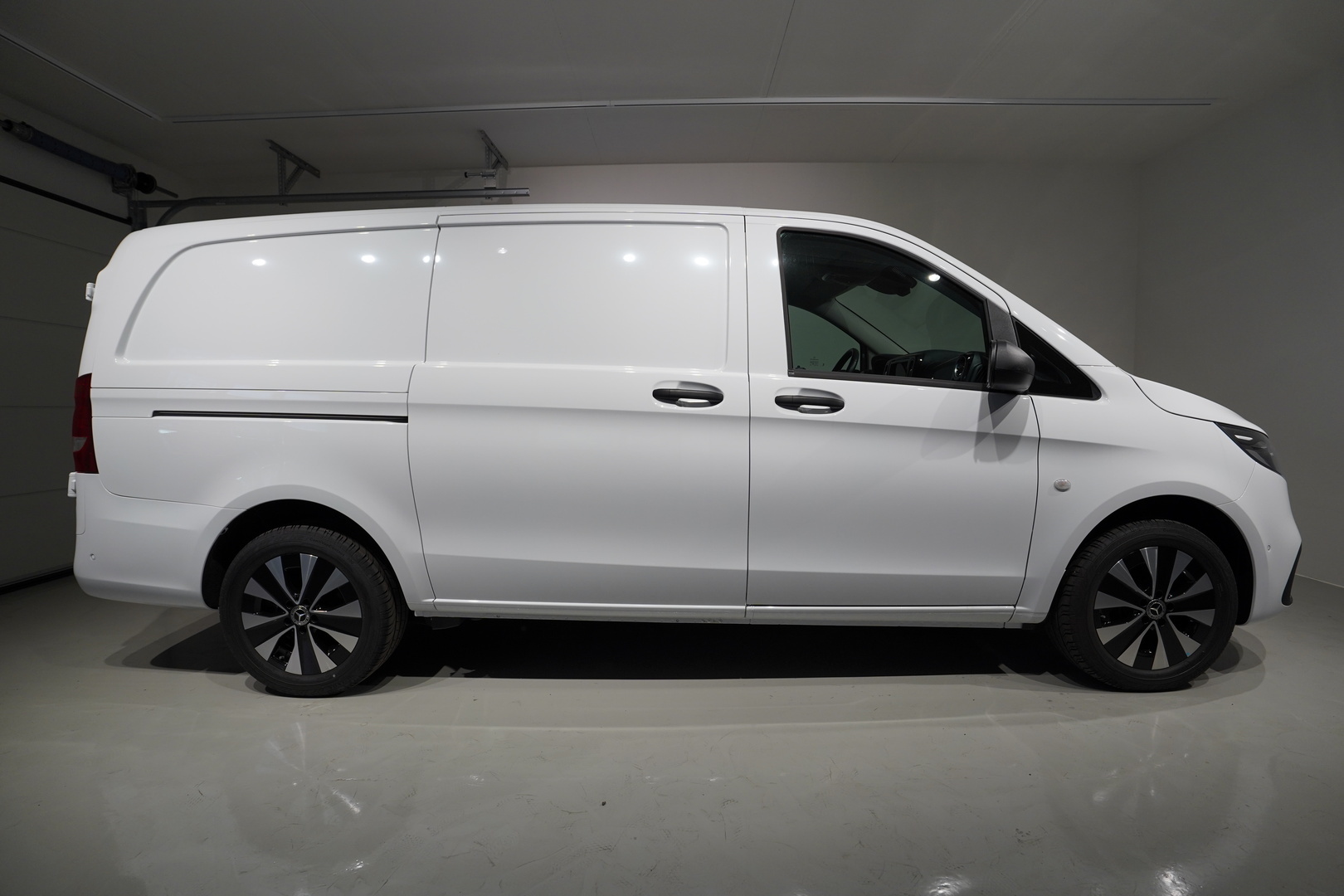 MERCEDES-BENZ Vito 5