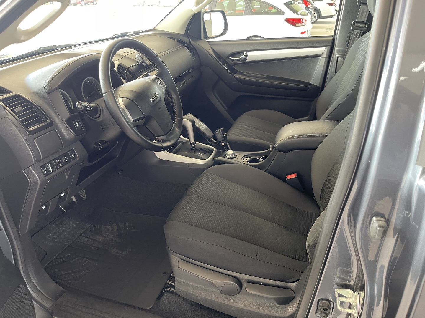 ISUZU D-Max 3