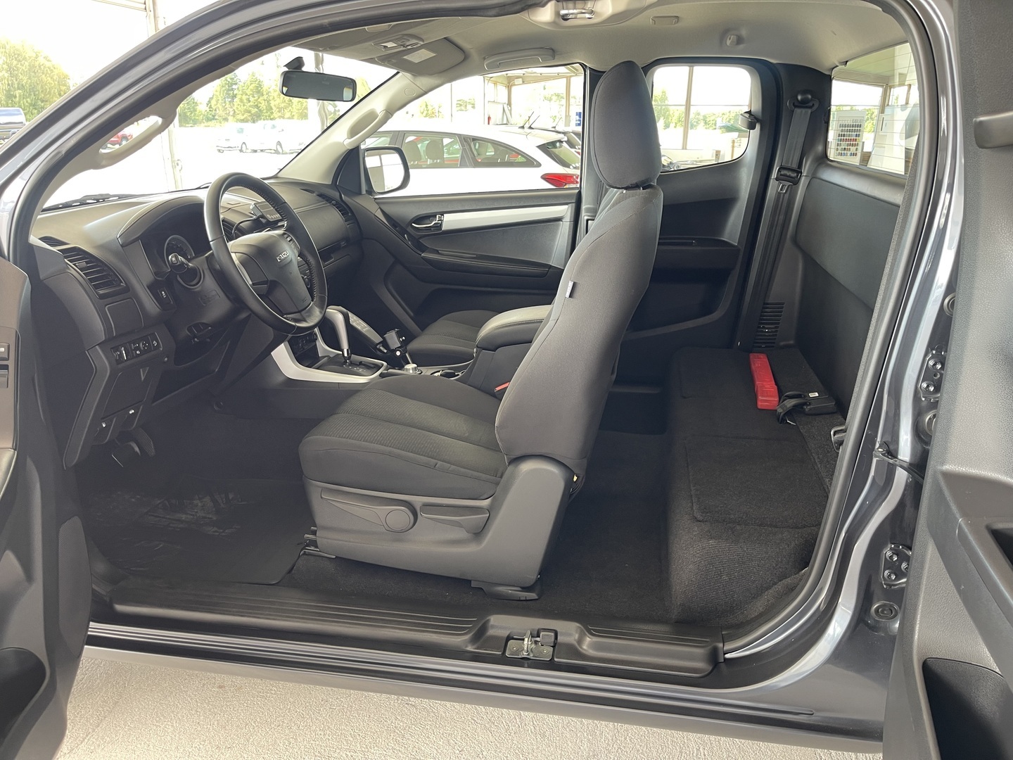 ISUZU D-Max 4