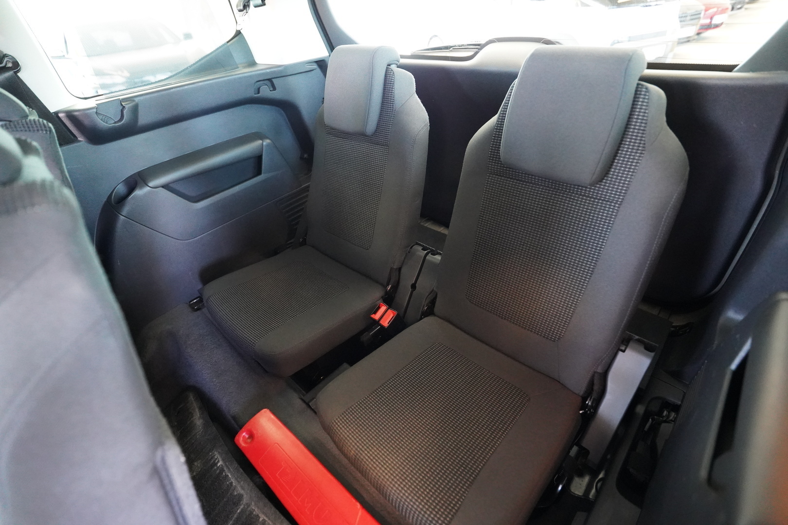 PEUGEOT 5008 7