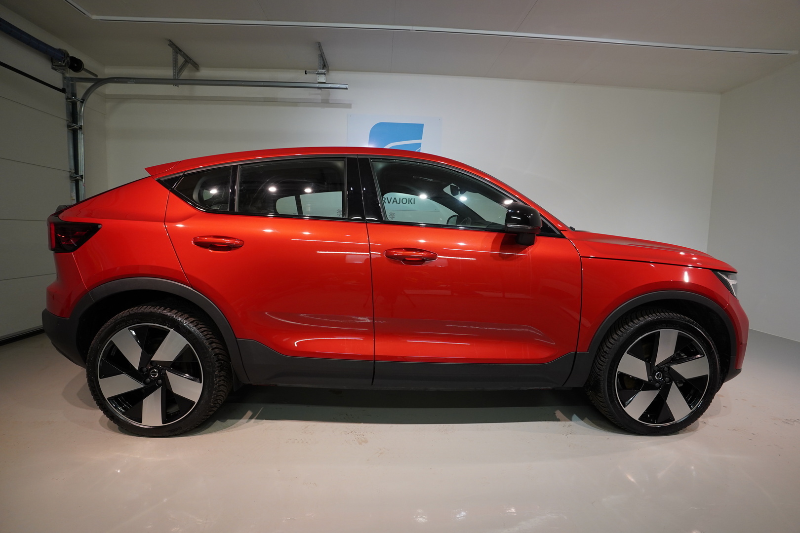 VOLVO C40 5
