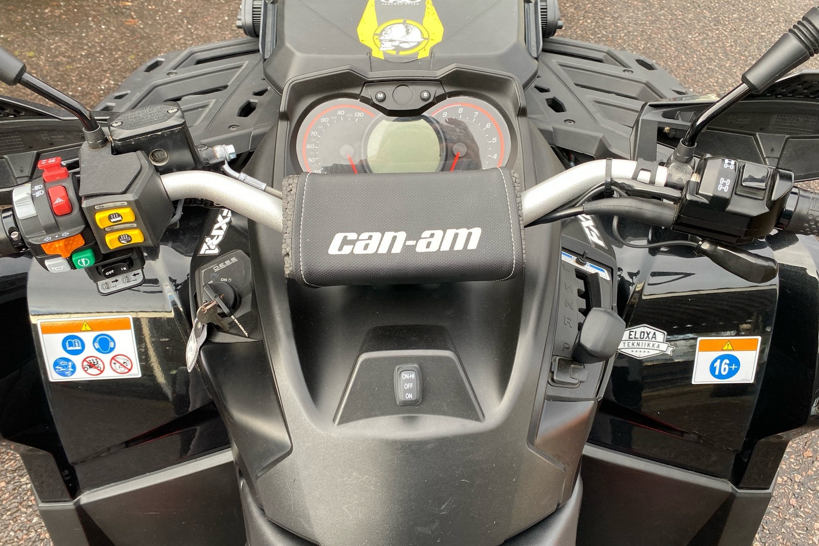CAN-AM OUTLANDER MAX 2017