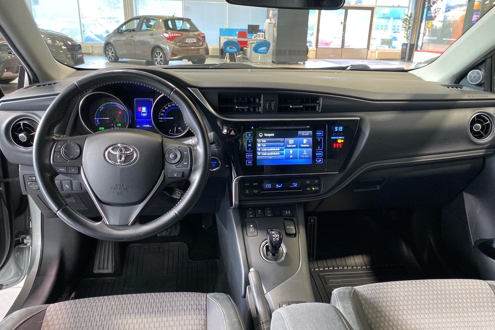 TOYOTA Auris 2019