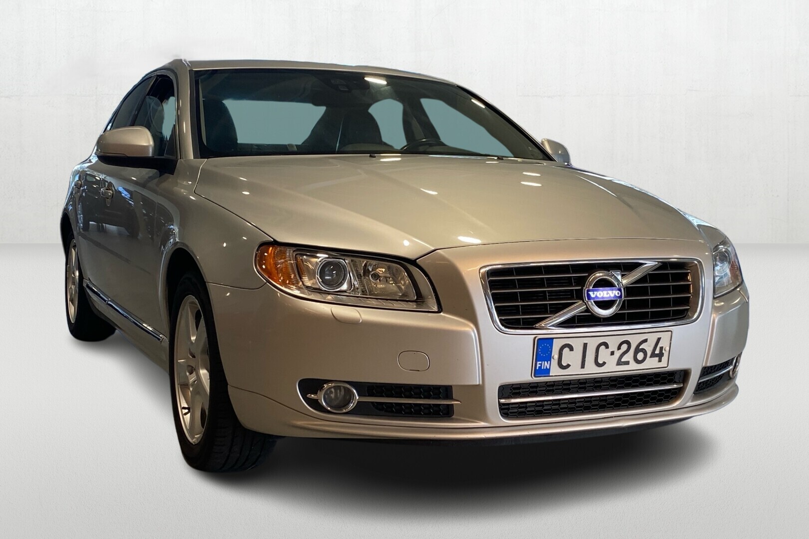 VOLVO S80 2012