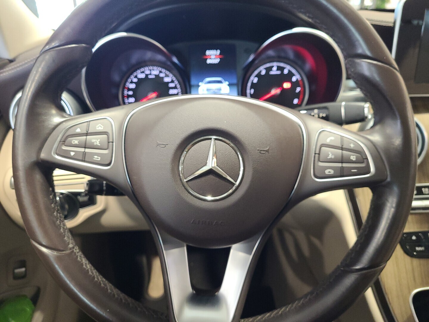 MERCEDES-BENZ C 2018