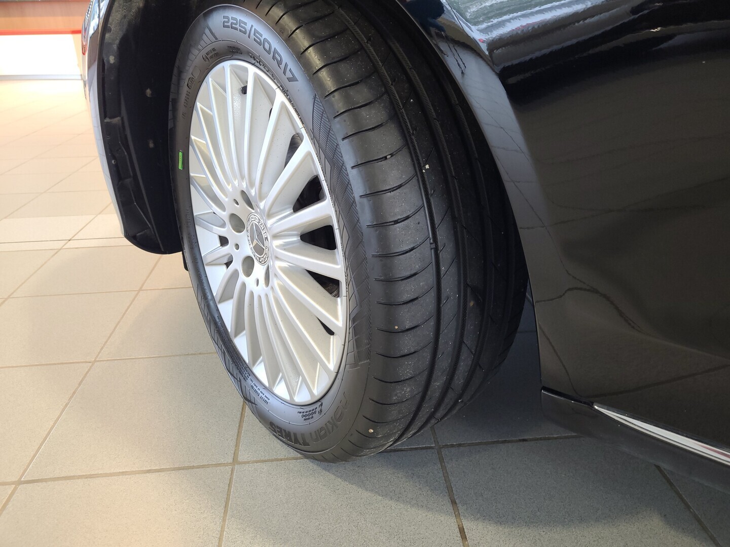 MERCEDES-BENZ C 2018