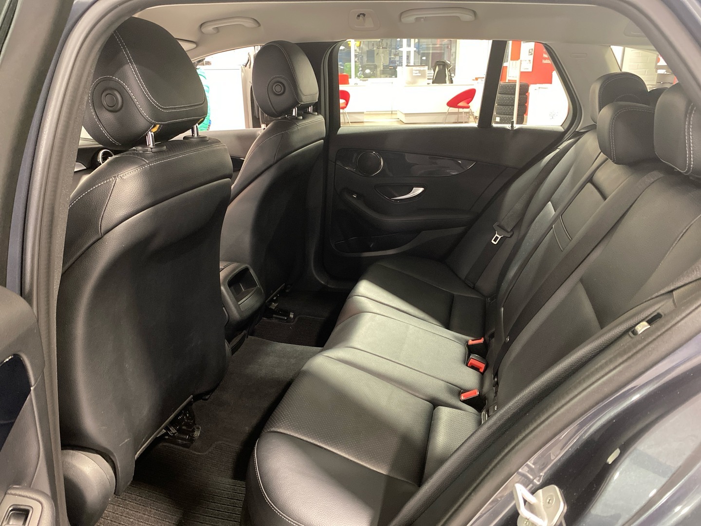 MERCEDES-BENZ C 2016