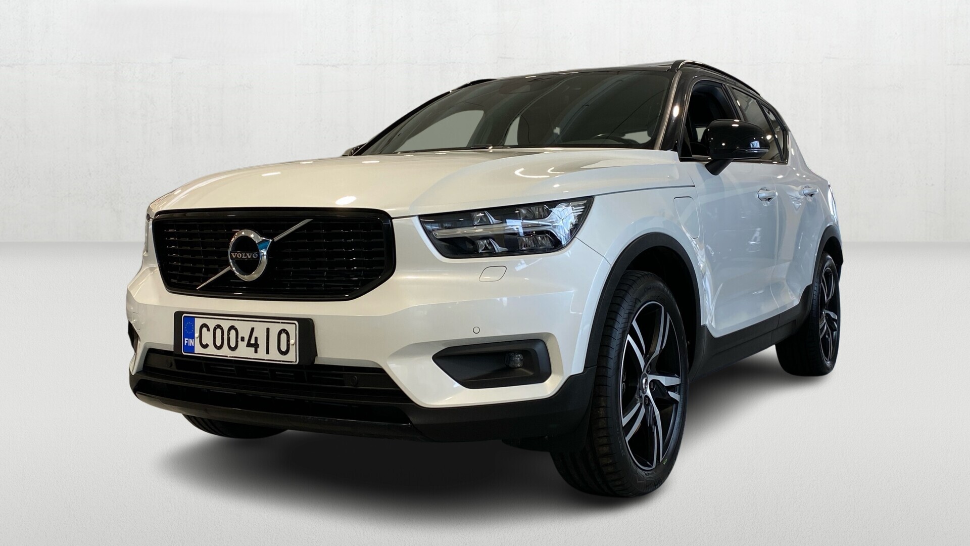 VOLVO XC40 2020