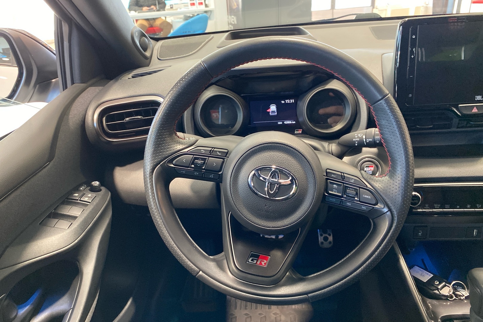 TOYOTA Yaris 2022