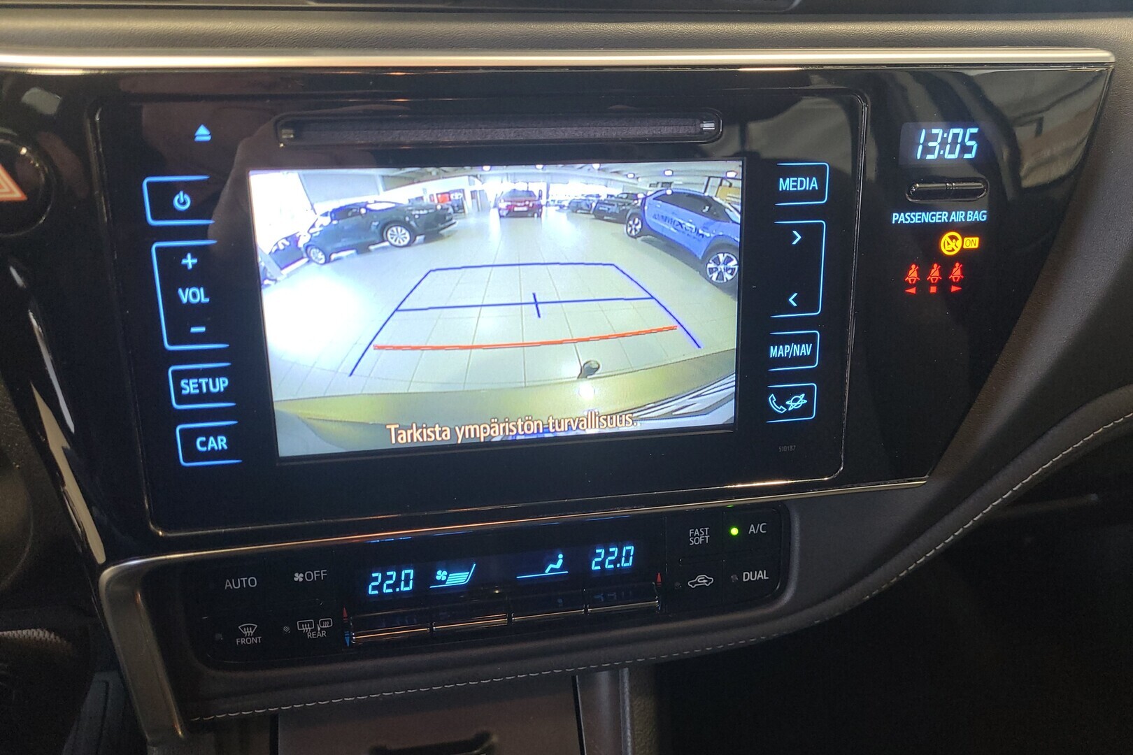 TOYOTA Corolla 2017
