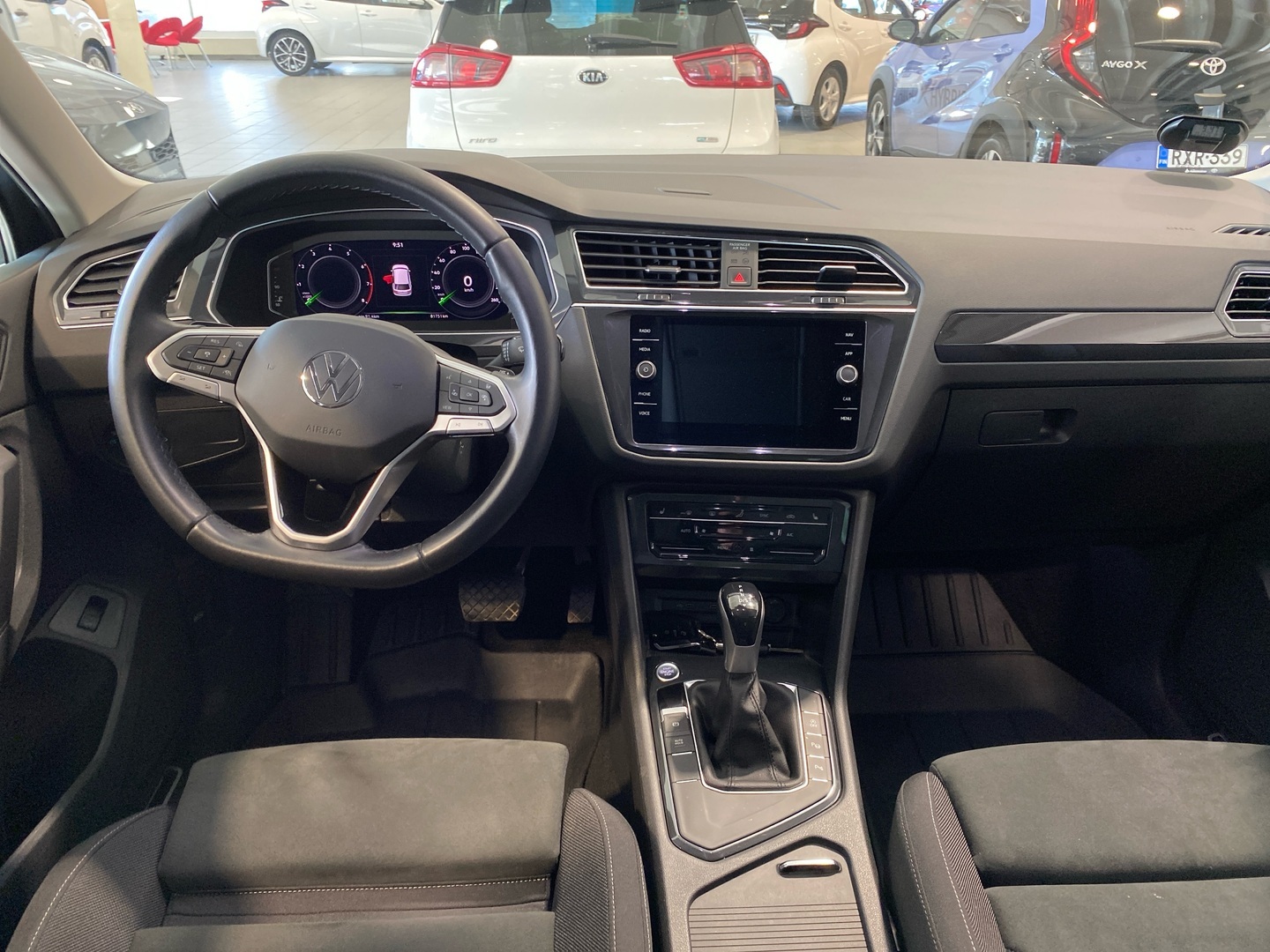 VOLKSWAGEN Tiguan 2022