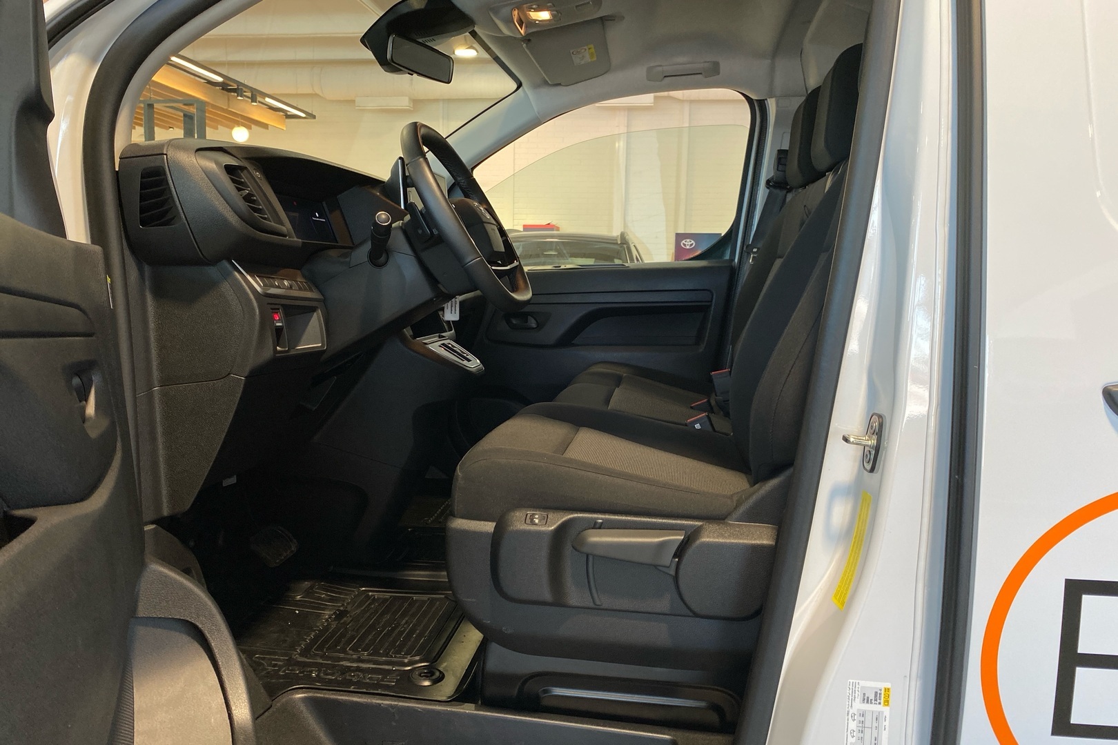 TOYOTA PROACE EV 2025