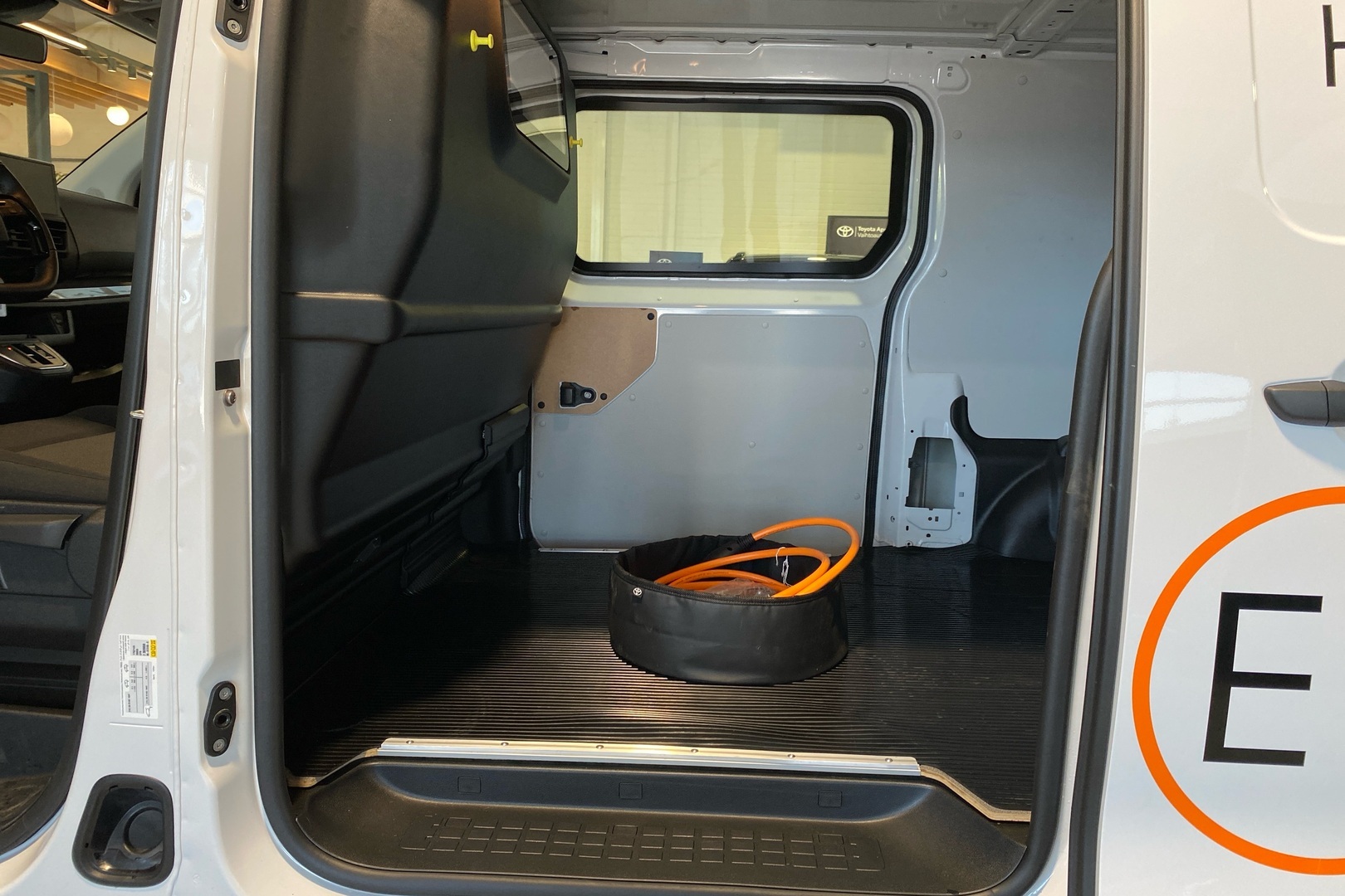 TOYOTA PROACE EV 2025