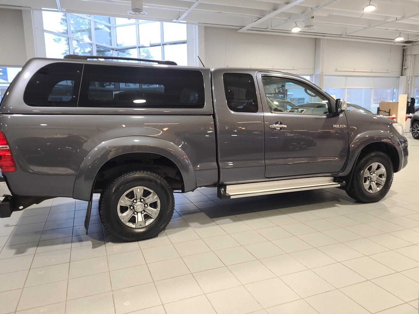 TOYOTA Hilux 2013