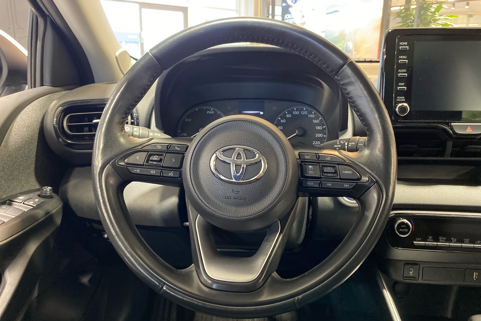 TOYOTA Yaris 2020