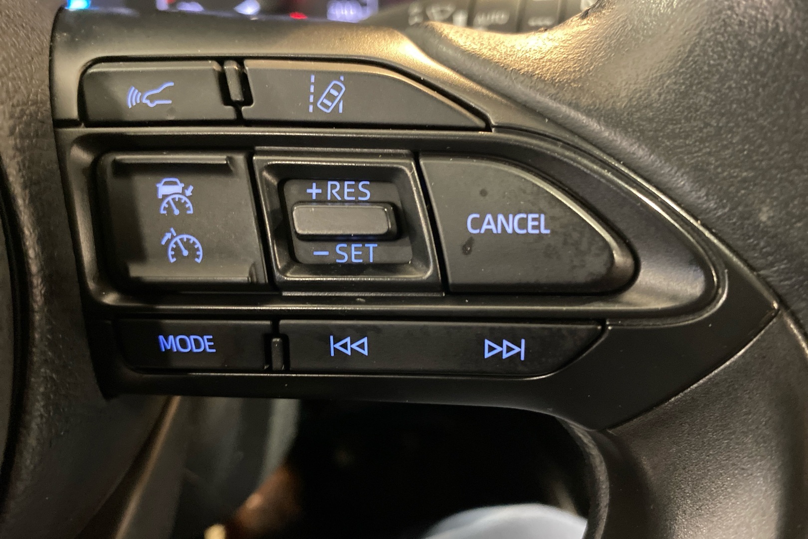 TOYOTA Yaris 2020