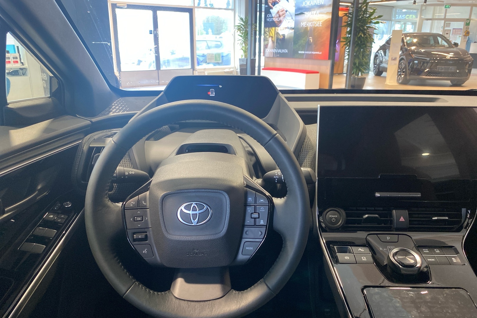 TOYOTA BZ4X 2024