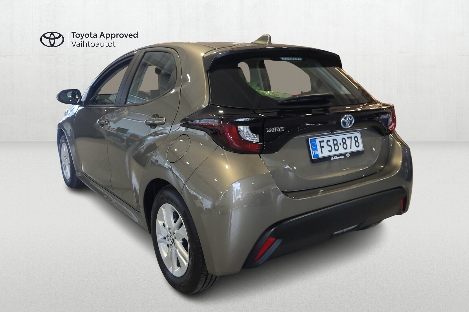 TOYOTA Yaris 2024