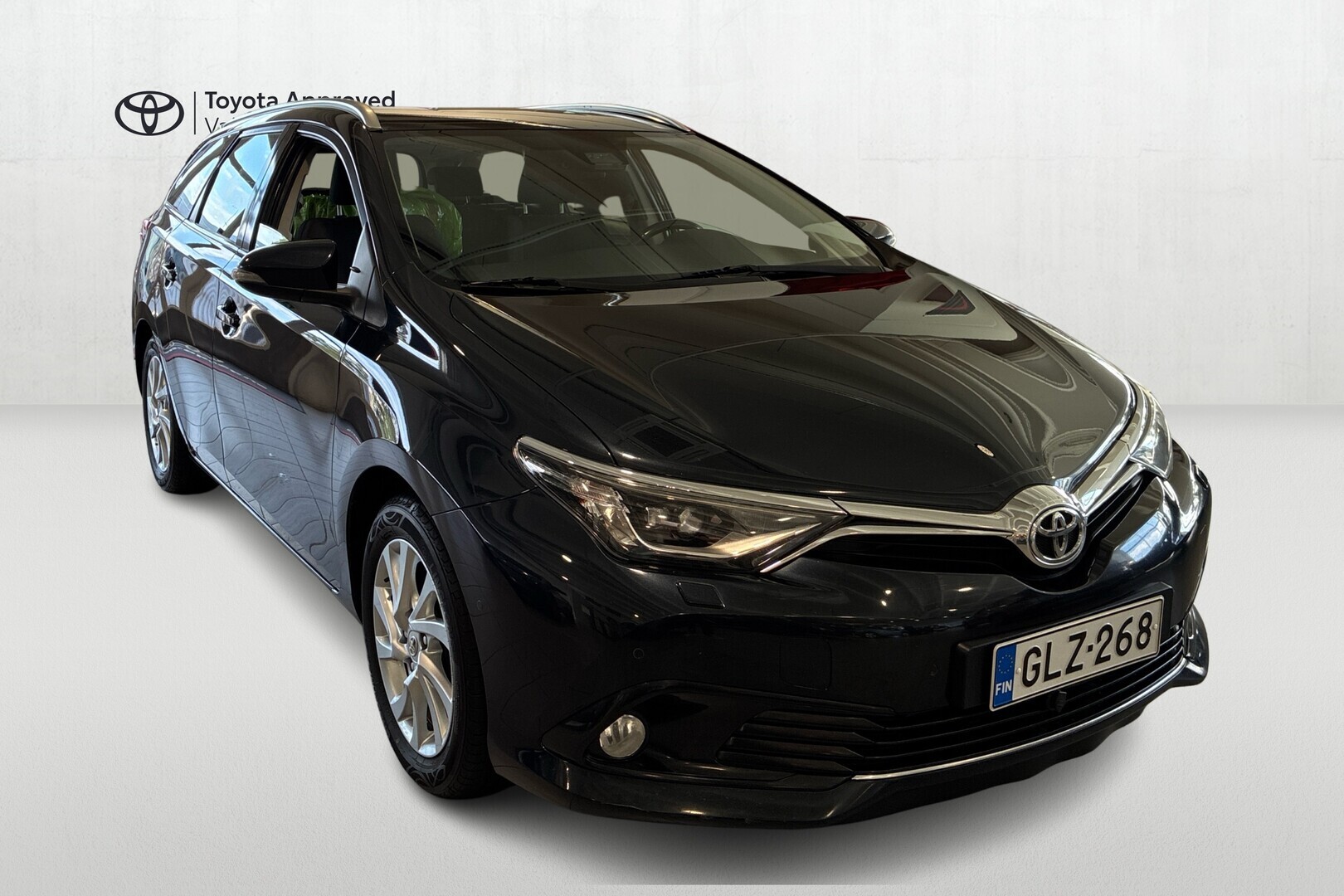 TOYOTA Auris 2016