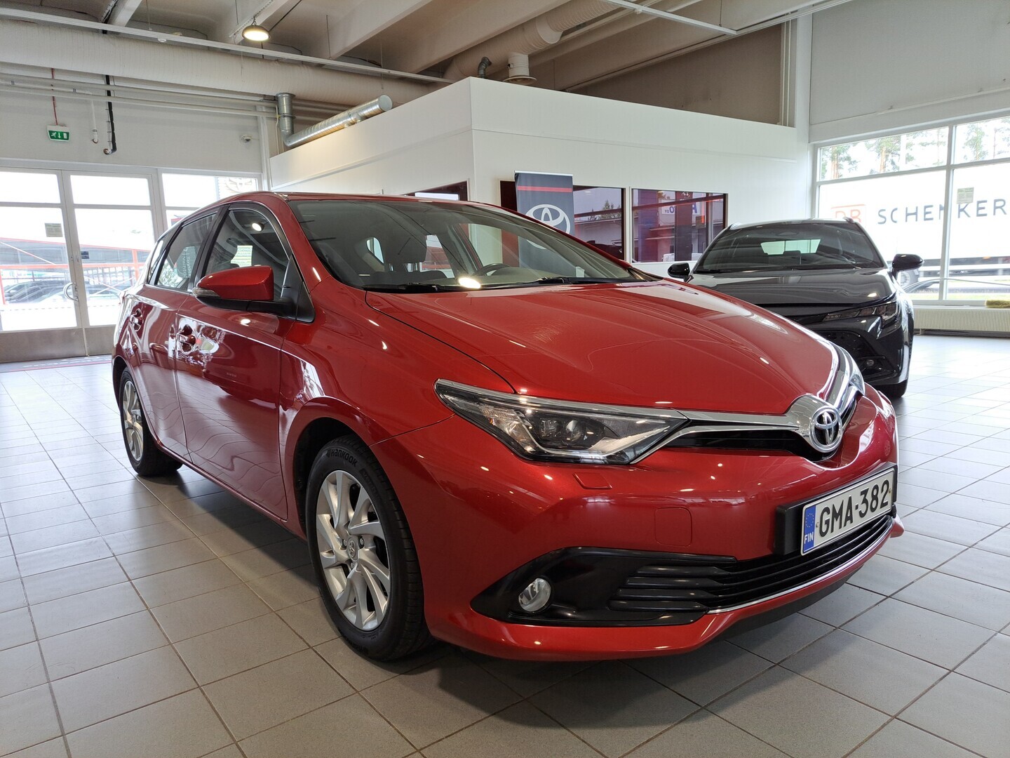 TOYOTA Auris 2016