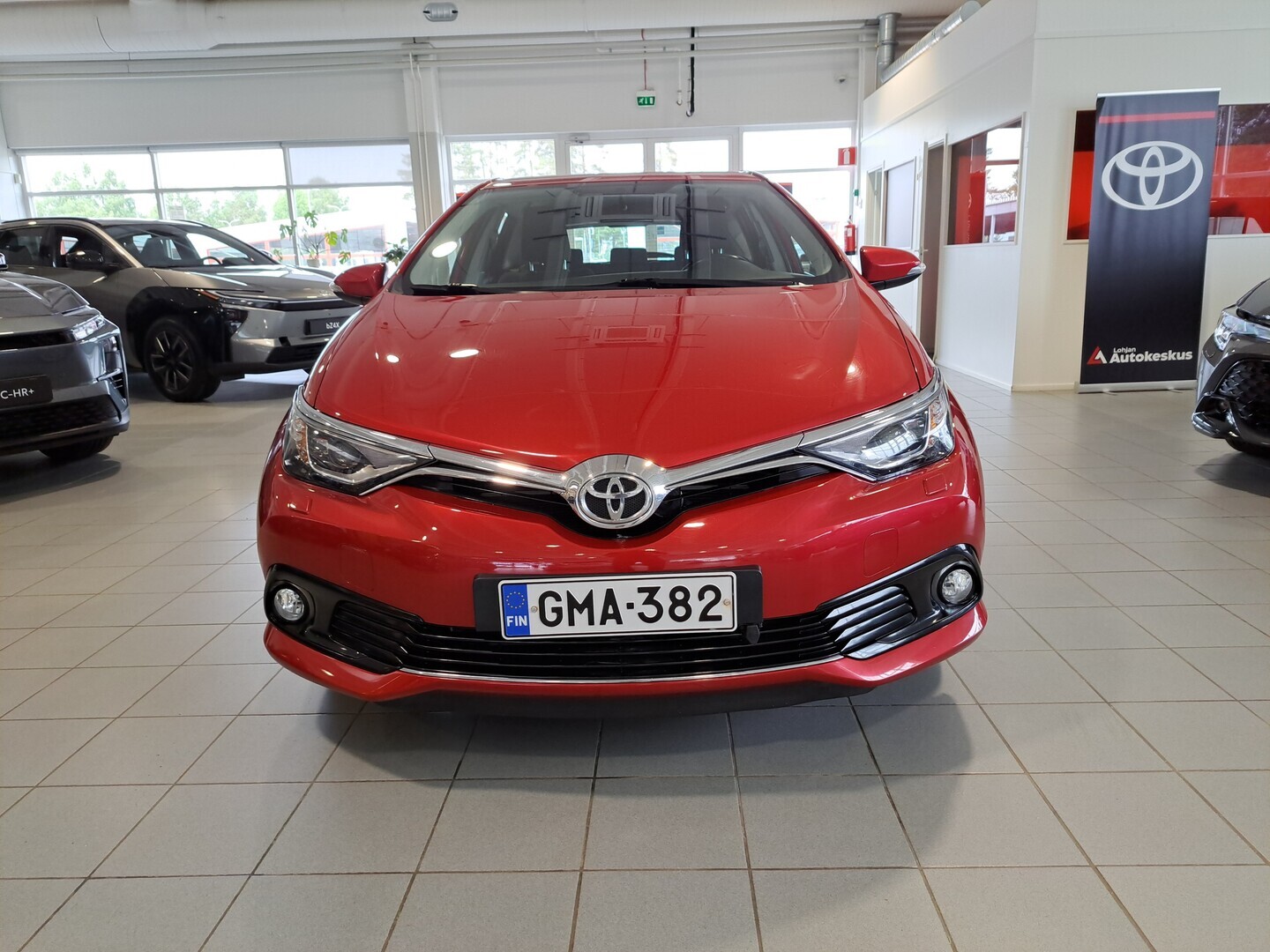 TOYOTA Auris 2016