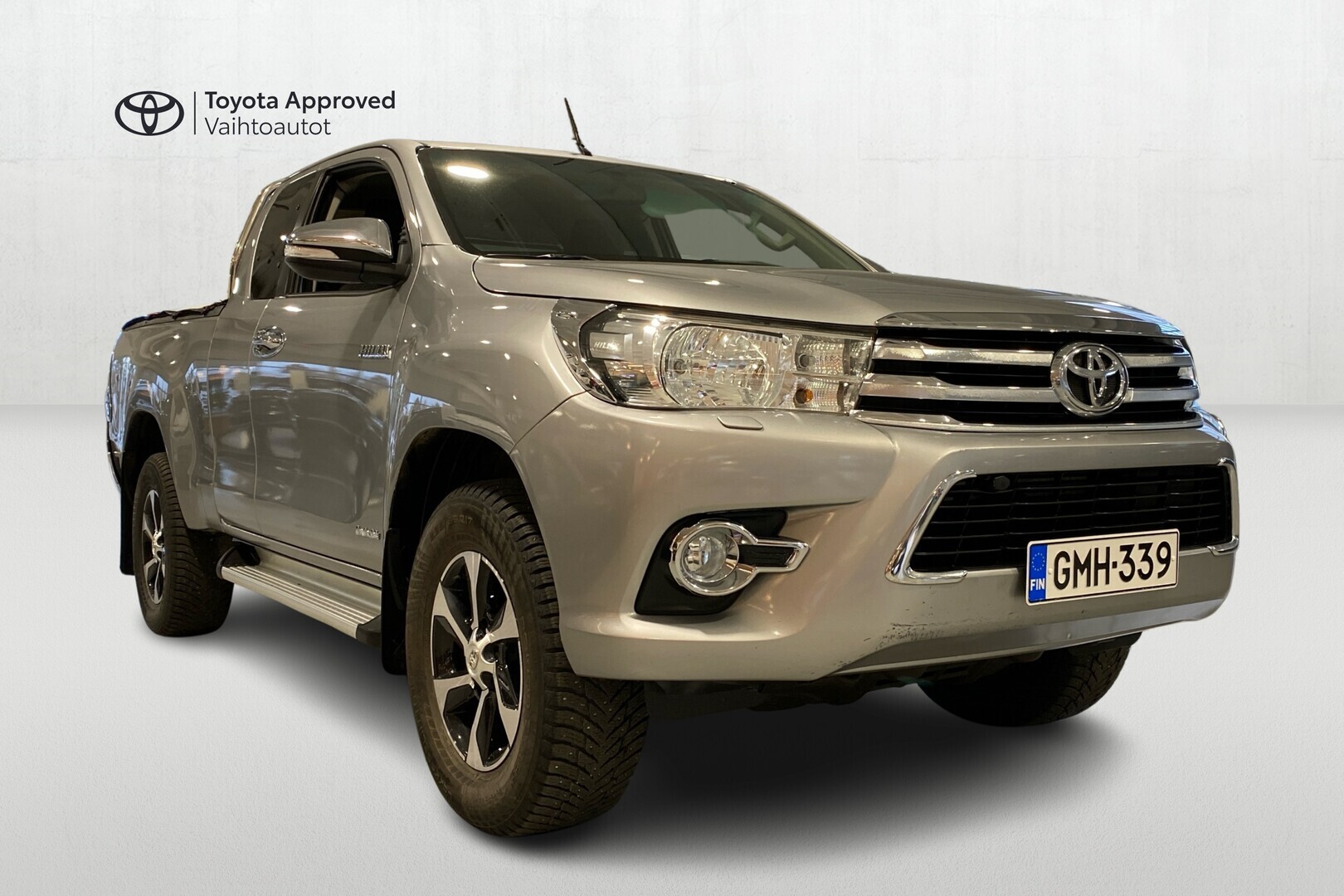 TOYOTA Hilux 2017