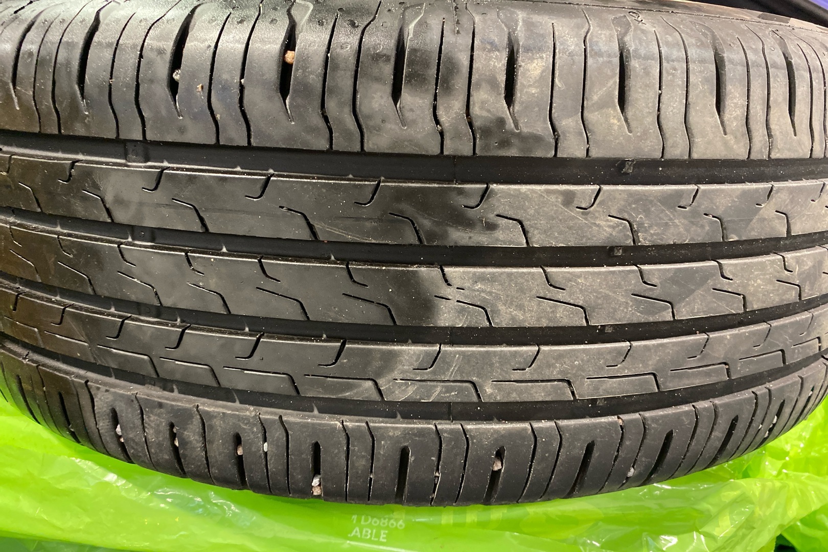 TOYOTA Yaris Cross 2024