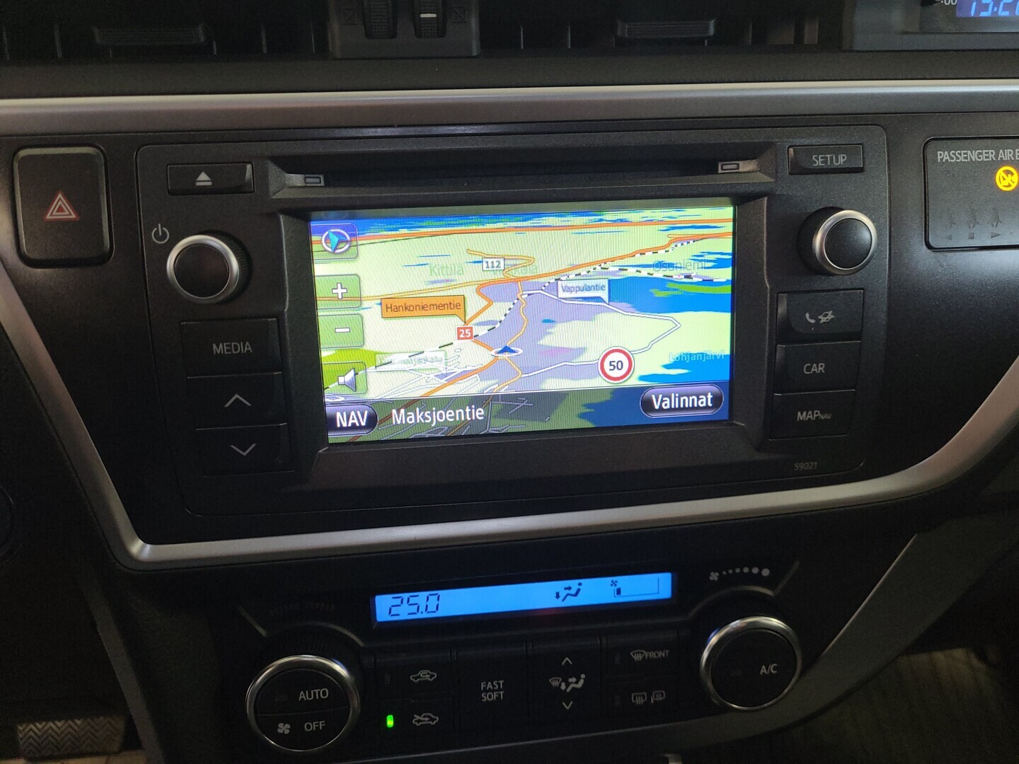 TOYOTA Auris 2014