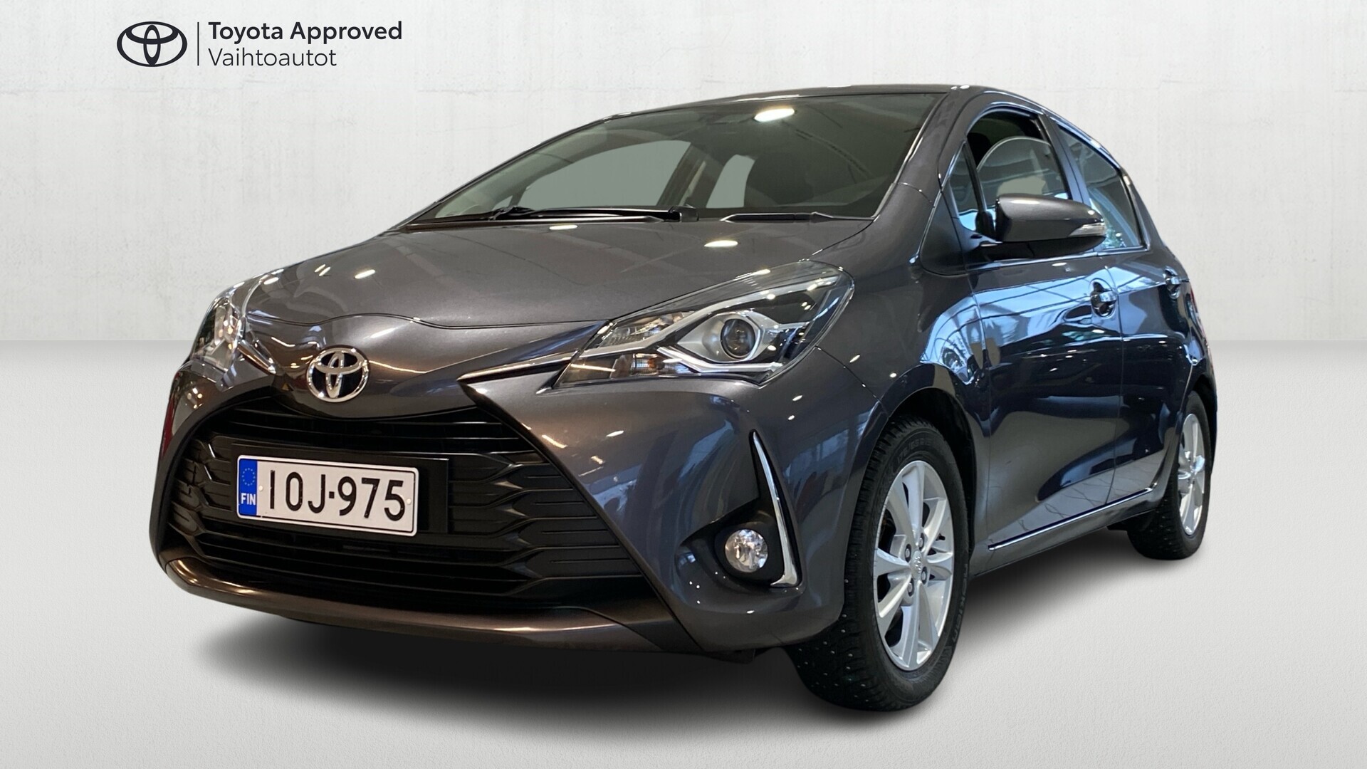 TOYOTA Yaris 2018