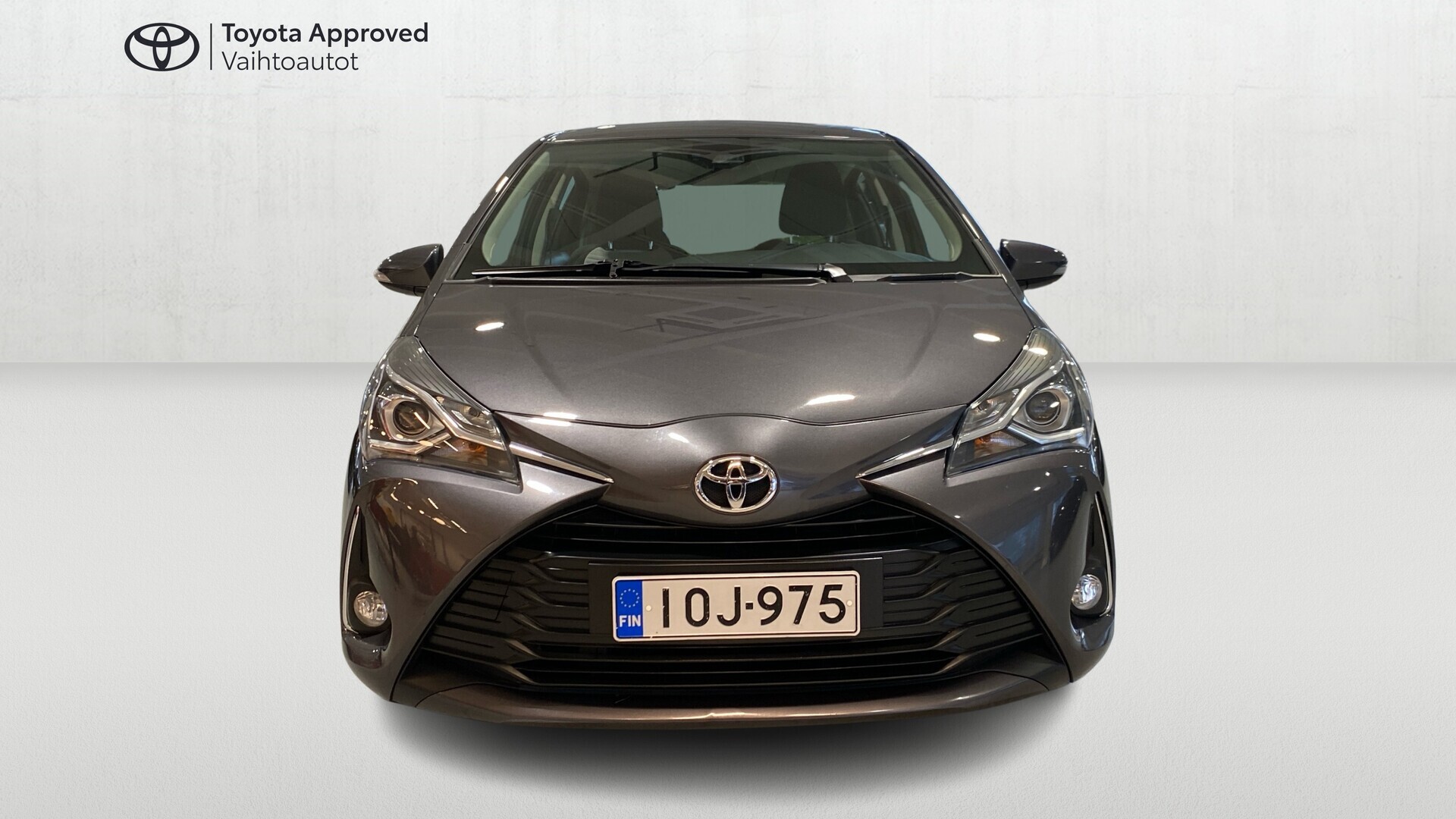 TOYOTA Yaris 2018