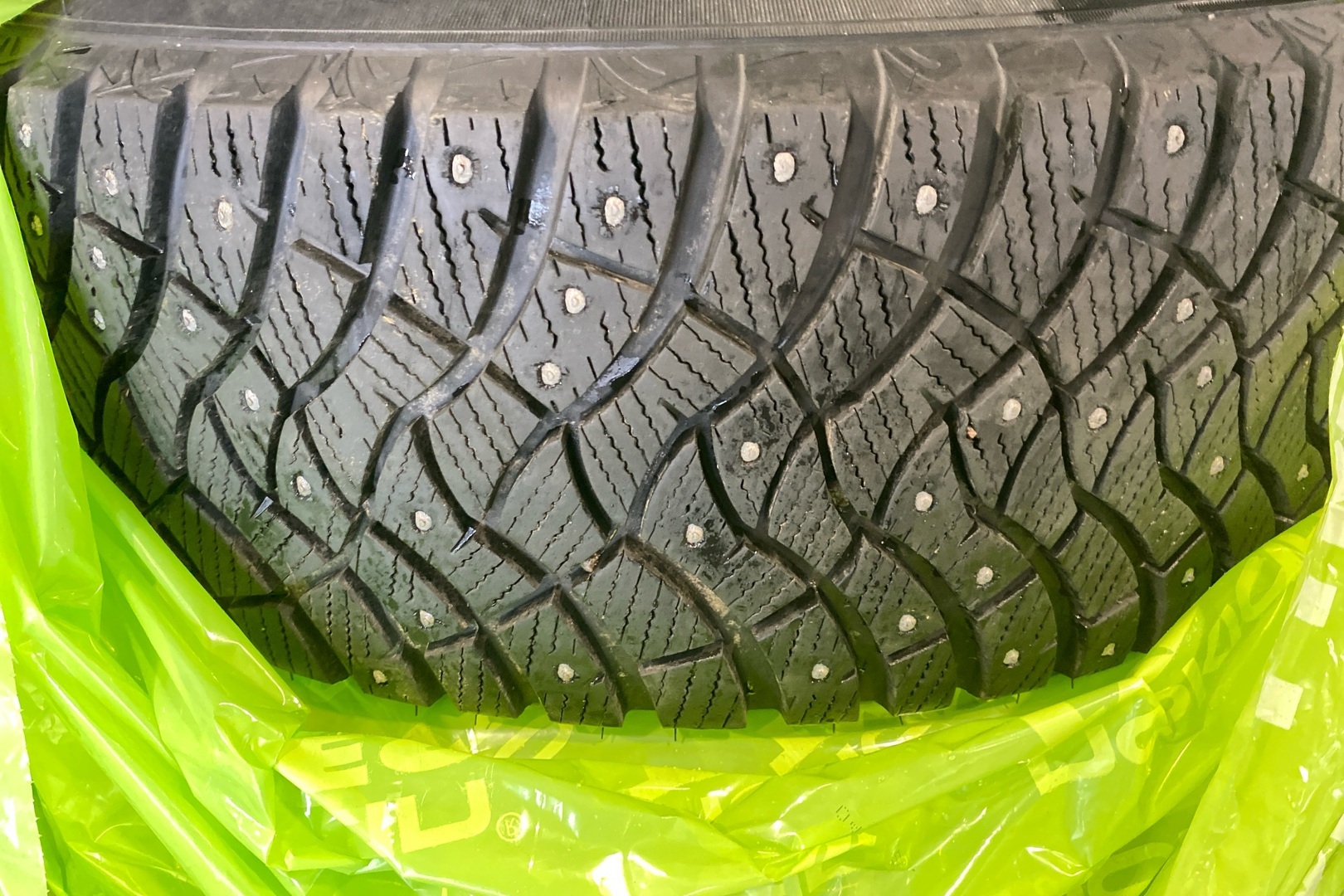TOYOTA RAV4 2023