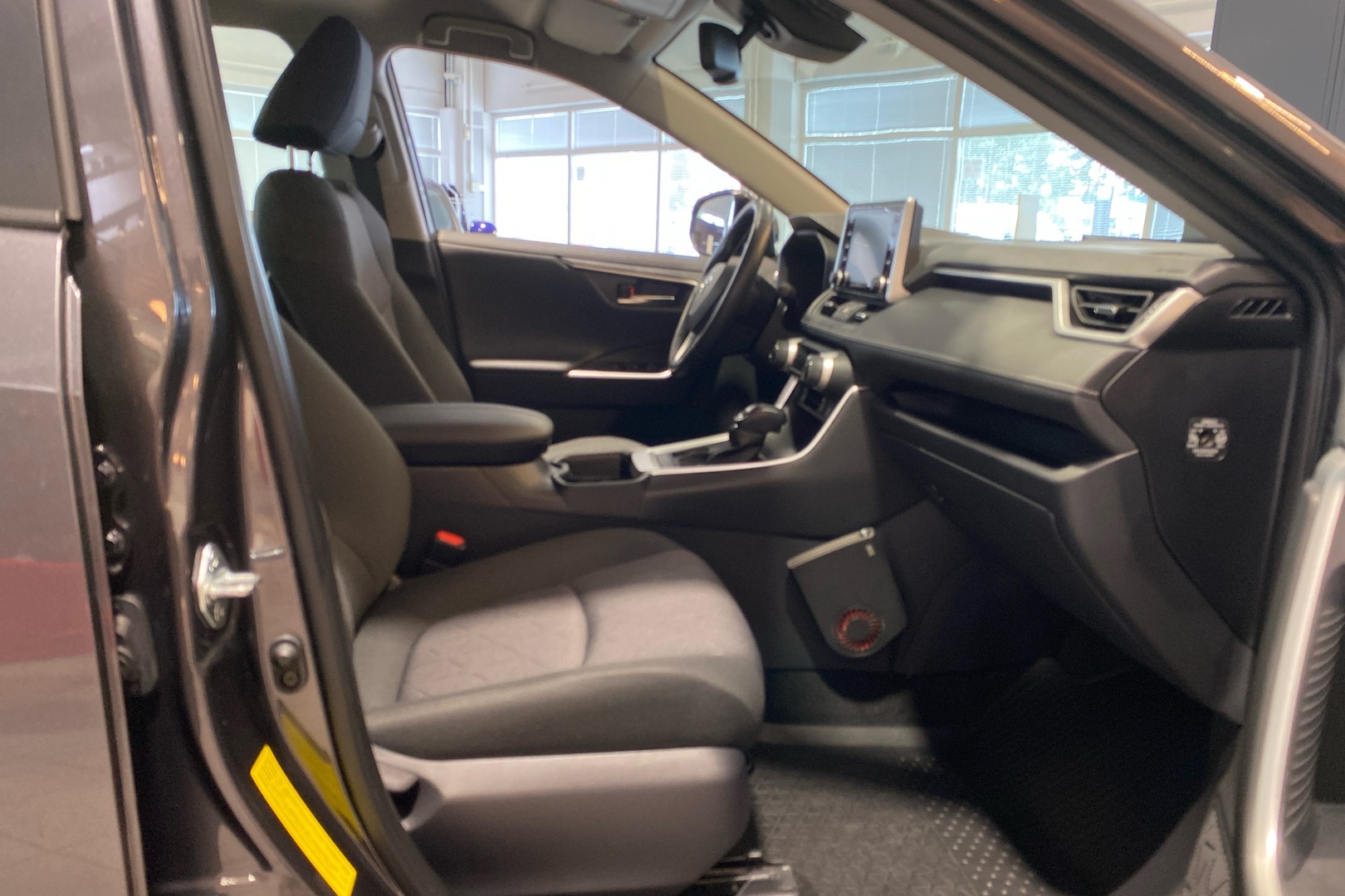 TOYOTA RAV4 2020