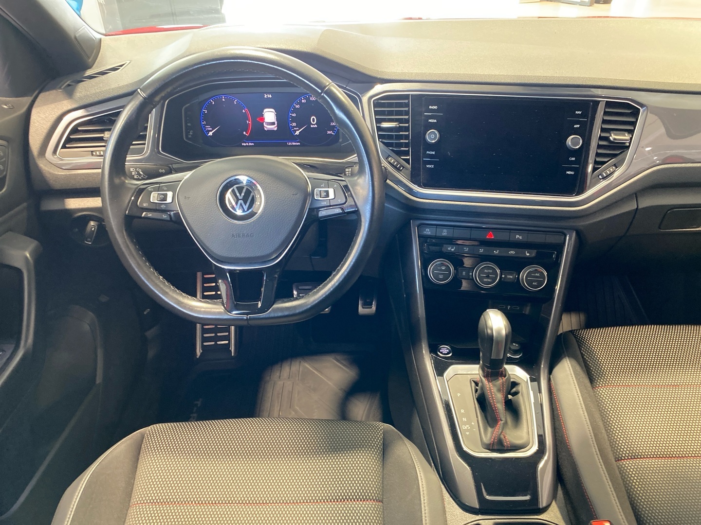 VOLKSWAGEN T-Roc 2021